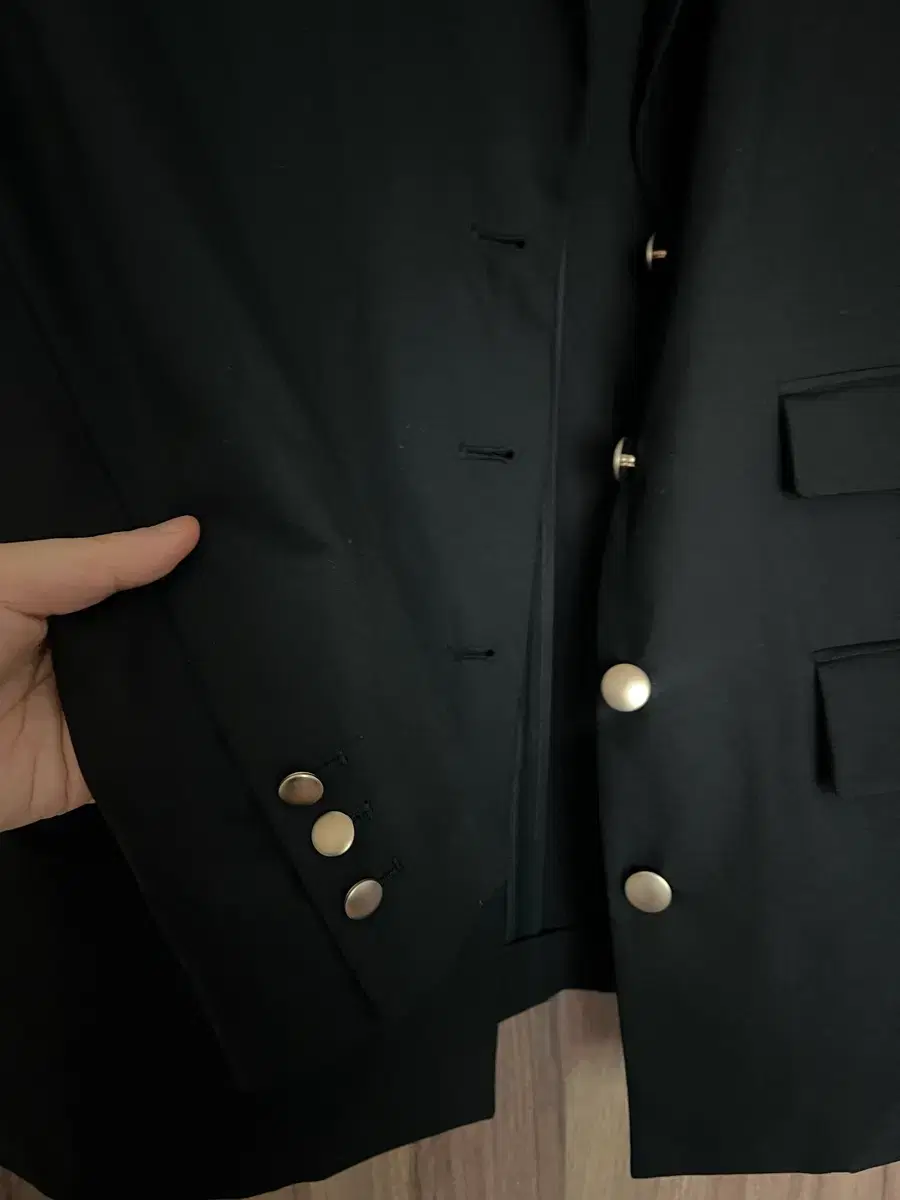thumbnail-4